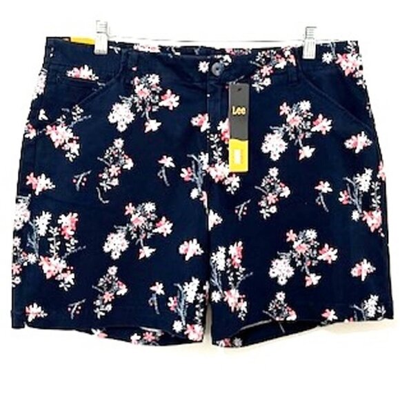 Lee Straight Fit Blue Floral Chino Shorts in Imperial Floral Dance Size 16M - Picture 2 of 7
